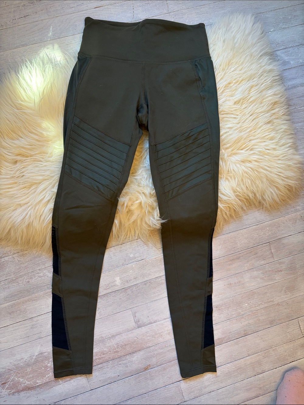 Athleta Olive Green Jogger Performance leggings